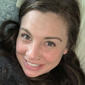 Meet your Posher, Angie